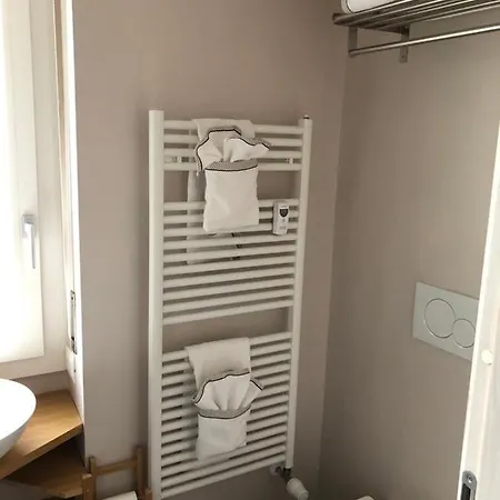 Casa Vacanze Da Maurizio * San Remo